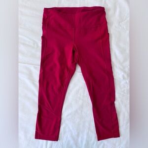 Lululemon Women Capri Red leggings, Size 6